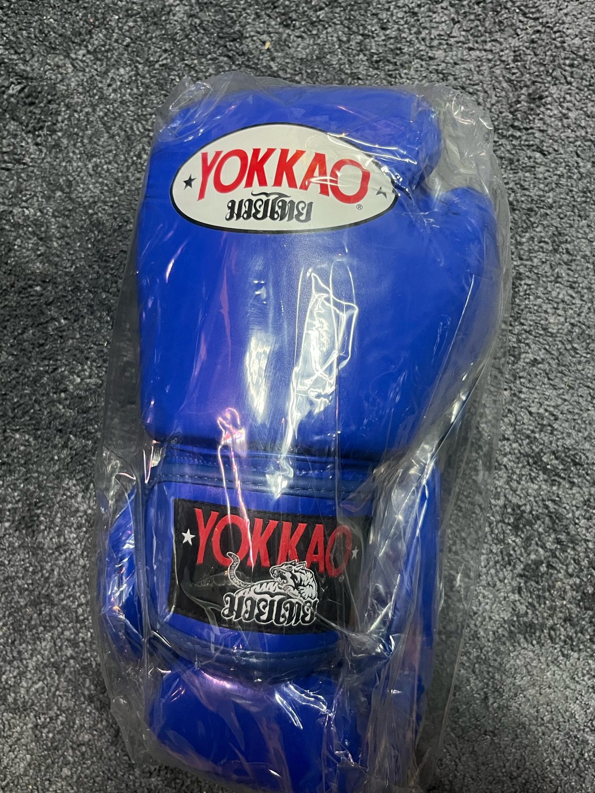 YOKKAO Matrix Blue Boxing Gloves 10oz, photo 1